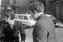 Mes copains à la sortie du lycée Albert-Camus de Bois-Colombes en mai 68